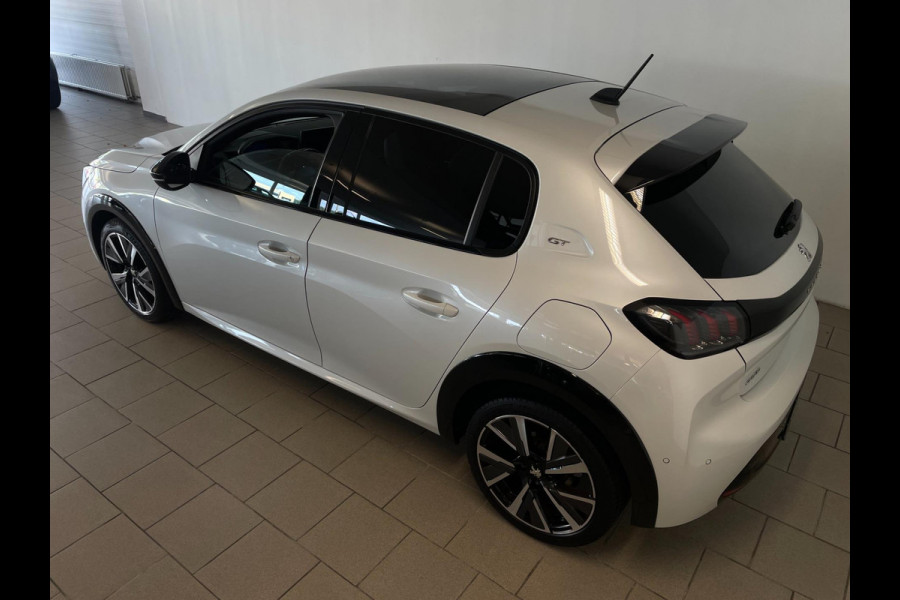 Peugeot 208 1.2 PureTech GT Pack PANO AIRCO NAVI CRUISE BLUETOOTH LED PARELMOER PRIVACYGLAS ZEER NETTE AUTO