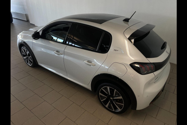 Peugeot 208 1.2 PureTech GT Pack PANO AIRCO NAVI CRUISE BLUETOOTH LED PARELMOER PRIVACYGLAS ZEER NETTE AUTO