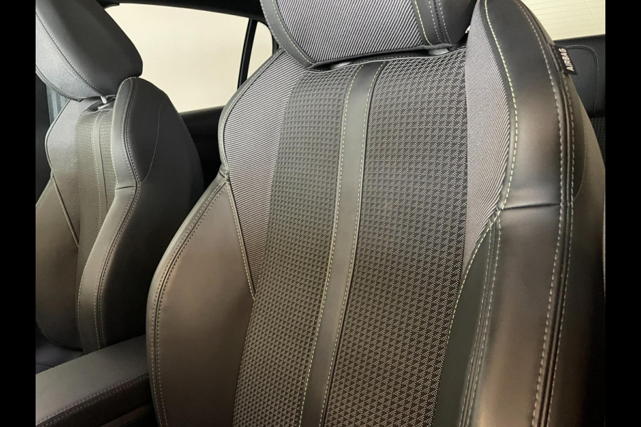 Peugeot 208 1.2 PureTech GT Pack PANO AIRCO NAVI CRUISE BLUETOOTH LED PARELMOER PRIVACYGLAS ZEER NETTE AUTO