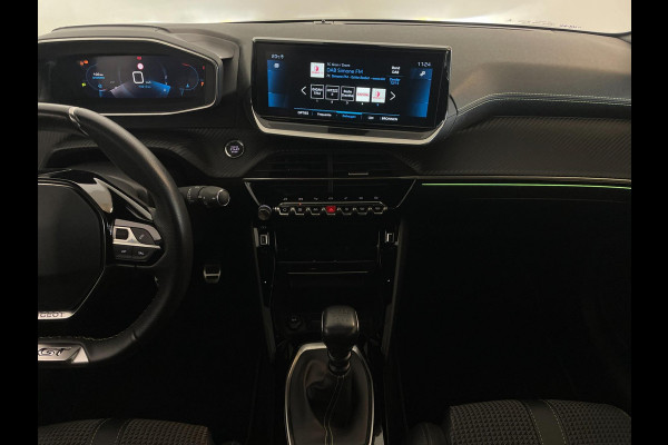 Peugeot 208 1.2 PureTech GT Pack PANO AIRCO NAVI CRUISE BLUETOOTH LED PARELMOER PRIVACYGLAS ZEER NETTE AUTO