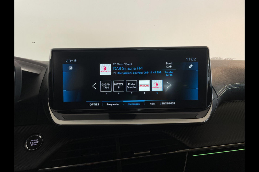 Peugeot 208 1.2 PureTech GT Pack PANO AIRCO NAVI CRUISE BLUETOOTH LED PARELMOER PRIVACYGLAS ZEER NETTE AUTO