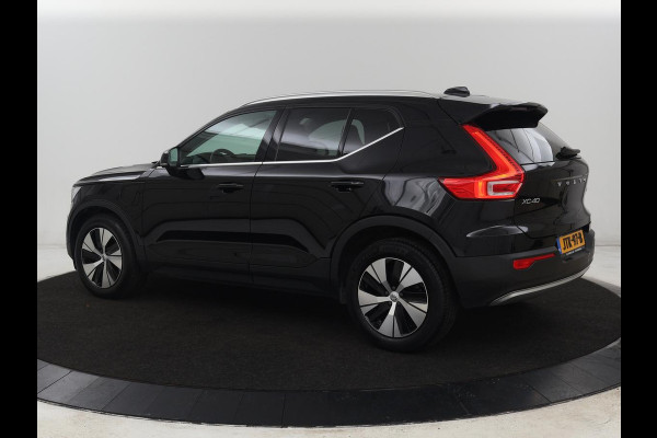 Volvo XC40 1.5 T4 Recharge Inscription | Leder | Stoel & stuurverwarming | Camera | Carplay | Navigatie | 18'' | Cruise control | Full LED | PHEV | Plug In