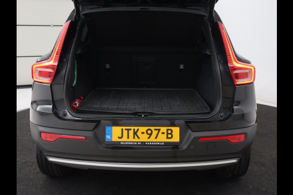 Volvo XC40 1.5 T4 Recharge Inscription | Leder | Stoel & stuurverwarming | Camera | Carplay | Navigatie | 18'' | Cruise control | Full LED | PHEV | Plug In