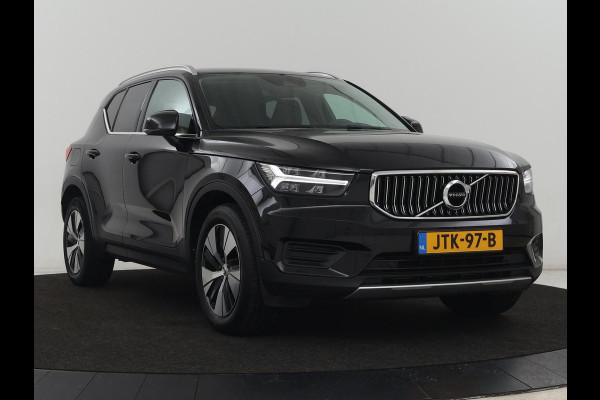 Volvo XC40 1.5 T4 Recharge Inscription | Leder | Stoel & stuurverwarming | Camera | Carplay | Navigatie | 18'' | Cruise control | Full LED | PHEV | Plug In
