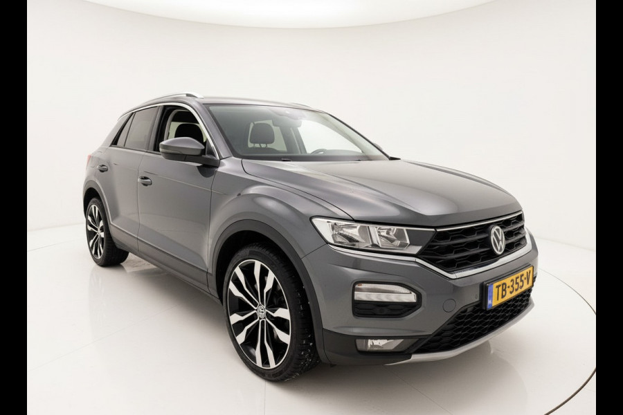 Volkswagen T-Roc TSI 115PK STYLE TREKHAAK/PDC/NAVI/ACC