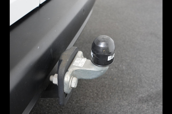 Opel Combo 102pk L1H1 Navi Apple Carplay/Android Auto Trekhaak Cruise Control Airco Parkeersensoren