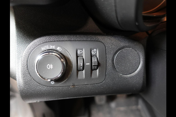 Opel Combo 102pk L1H1 Navi Apple Carplay/Android Auto Trekhaak Cruise Control Airco Parkeersensoren