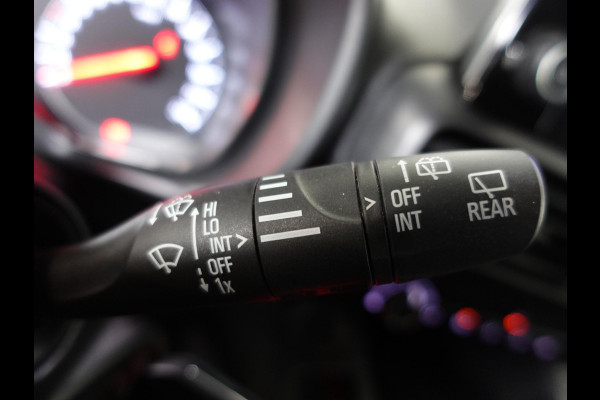 Opel Combo 102pk L1H1 Navi Apple Carplay/Android Auto Trekhaak Cruise Control Airco Parkeersensoren