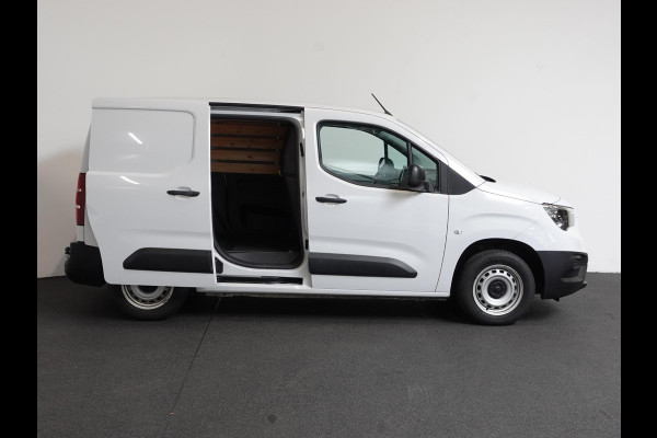 Opel Combo 102pk L1H1 Navi Apple Carplay/Android Auto Trekhaak Cruise Control Airco Parkeersensoren