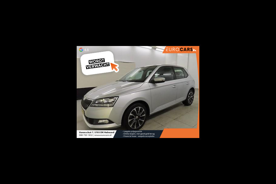 Škoda Fabia 1.0 TSI Business Edition Navigatie Apple Carplay/Android Auto Parkeersensoren achter Cruise Control Airco Lichtmetalen velgen