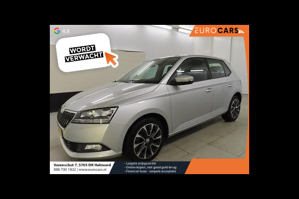 Škoda Fabia 1.0 TSI Business Edition Navigatie Apple Carplay/Android Auto Parkeersensoren achter Cruise Control Airco Lichtmetalen velgen