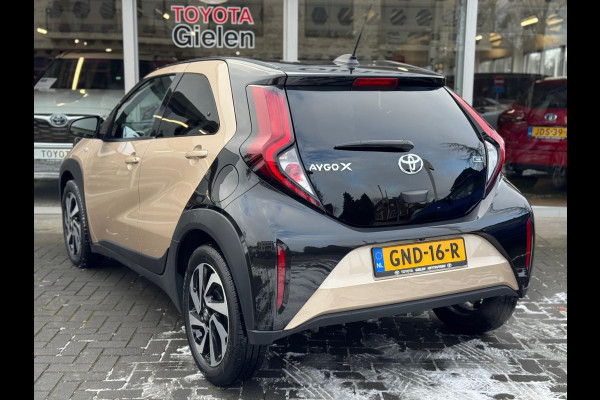 Toyota Aygo X 1.0 VVT-i Automaat Pulse | Stoelverwarming, Airconditioning, Apple CarPlay/Android Auto, Bi-Tone, 17 inch Lichtmetalen velgen