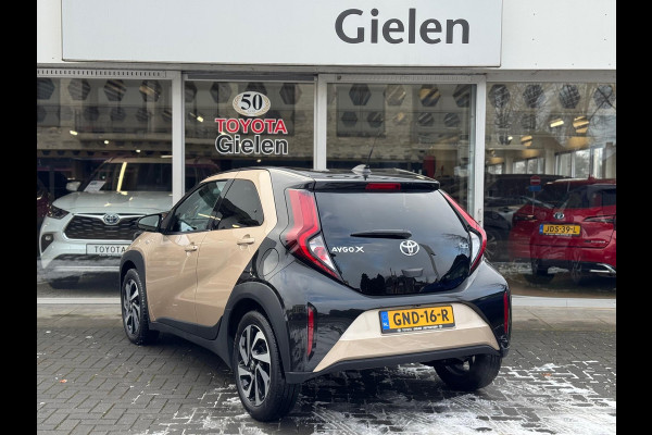 Toyota Aygo X 1.0 VVT-i Automaat Pulse | Stoelverwarming, Airconditioning, Apple CarPlay/Android Auto, Bi-Tone, 17 inch Lichtmetalen velgen