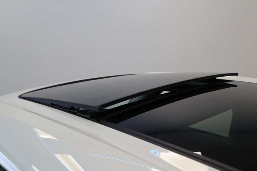 MINI Clubman 2.0 Cooper S ALL4 Chili Cruise/Climate Panoramadak Automaat 24 maanden garantie mogelijk (*vraag naar de voorwaarden)