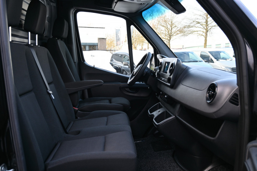 Mercedes-Benz Sprinter 316 CDI L2H2 3500 KG trekgewicht, MBUX met camera