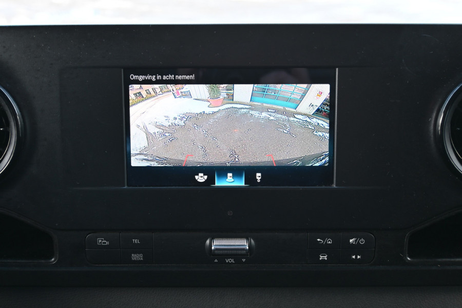 Mercedes-Benz Sprinter 316 CDI L2H2 3500 KG trekgewicht, MBUX met camera