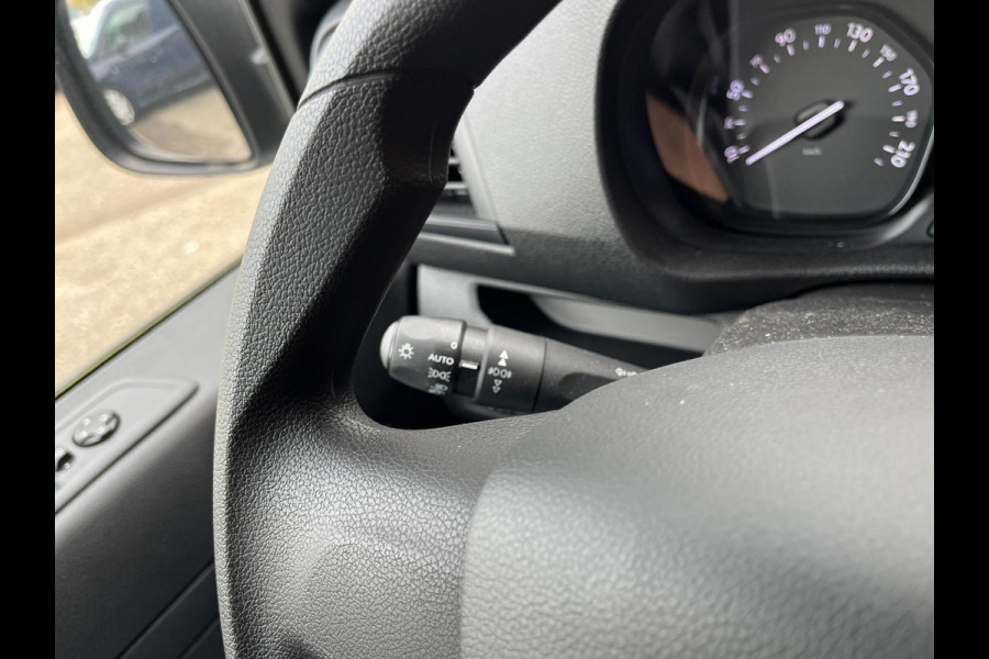 Citroën Jumpy 1.5 BlueHDI 100PK L3 / Rijklaar / Camera / Navi / 3 zits / App connect