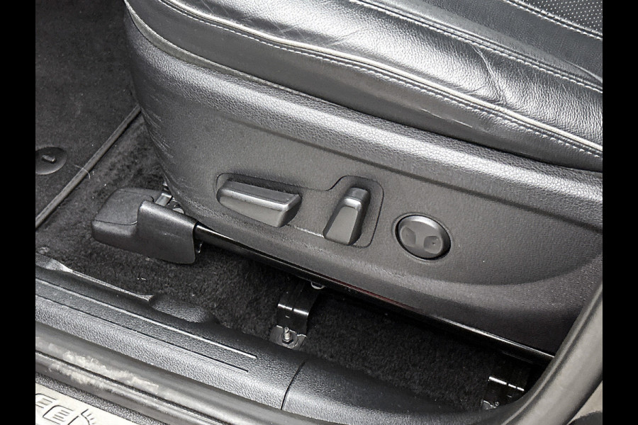 Hyundai Santa Fe 1.6 T-GDI HEV Comfort Smart(NL-auto, Carplay, Camera, Lane Assit, StoelV, Addapt Cruise, Navi, Etc)