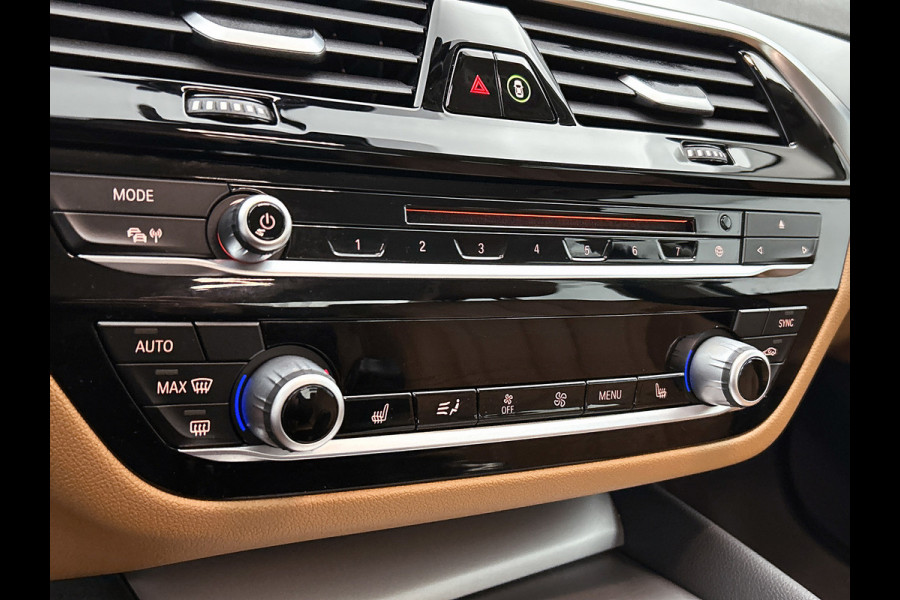 BMW 5 Serie 520d EDE Executive(Dealer OnderH, Navi, PDC V+A, Trekhaak, StoelV, Cruise Con, Etc)