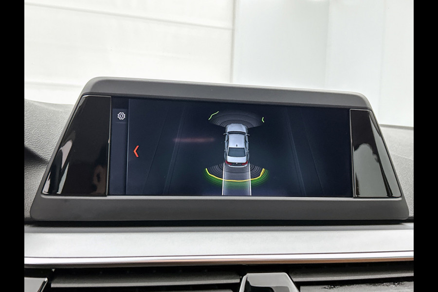 BMW 5 Serie 520d EDE Executive(Dealer OnderH, Navi, PDC V+A, Trekhaak, StoelV, Cruise Con, Etc)