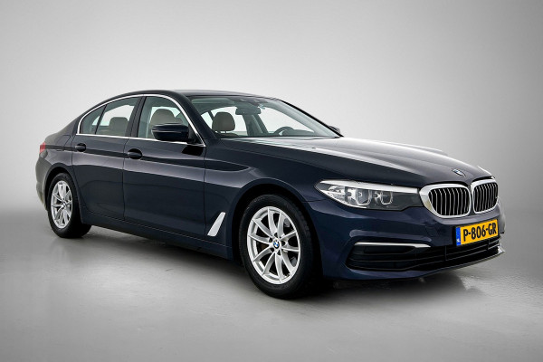BMW 5 Serie 520d EDE Executive(Dealer OnderH, Navi, PDC V+A, Trekhaak, StoelV, Cruise Con, Etc)
