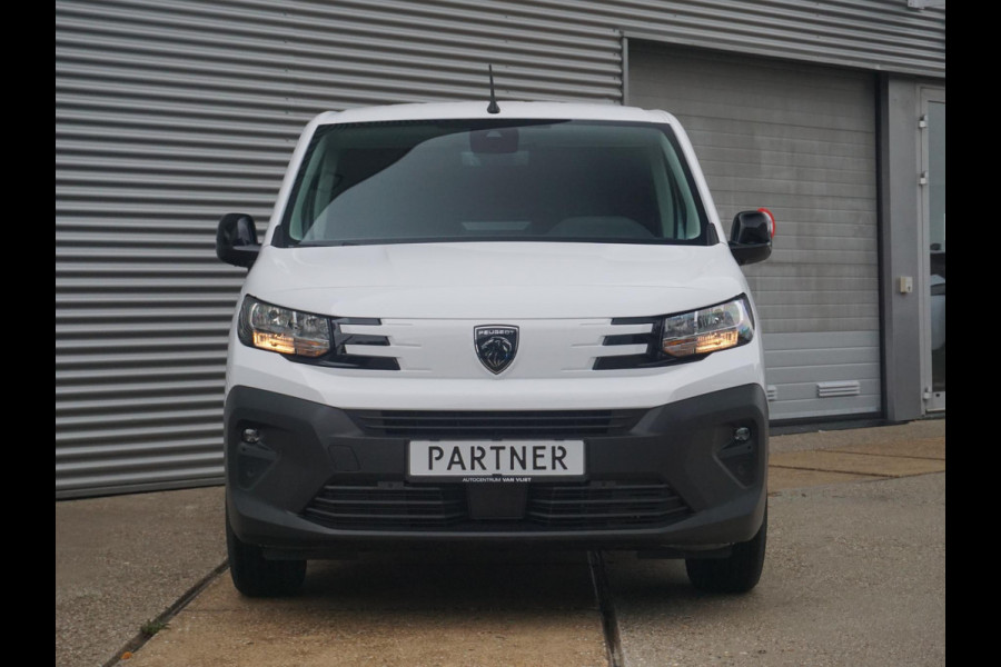Peugeot e-Partner L1 50 kWh | tot 8 jaar garantie | navi incl. Apple Carplay | rondom zichtcamera's | Comfort stoel | parkeersensoren voor & achter | dodehoekdetectie | rijklaarprijs