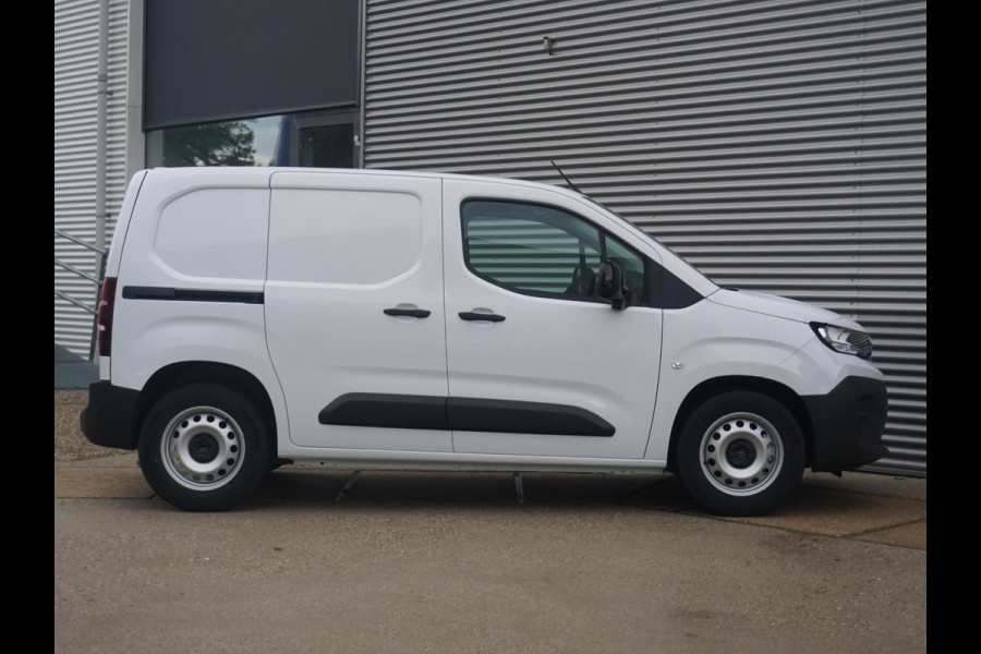 Peugeot e-Partner L1 50 kWh | tot 8 jaar garantie | navi incl. Apple Carplay | rondom zichtcamera's | Comfort stoel | parkeersensoren voor & achter | dodehoekdetectie | rijklaarprijs