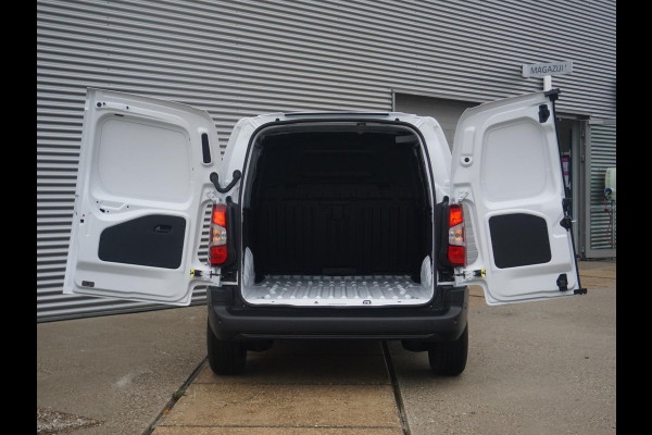 Peugeot e-Partner L1 50 kWh | tot 8 jaar garantie | navi incl. Apple Carplay | rondom zichtcamera's | Comfort stoel | parkeersensoren voor & achter | dodehoekdetectie | rijklaarprijs