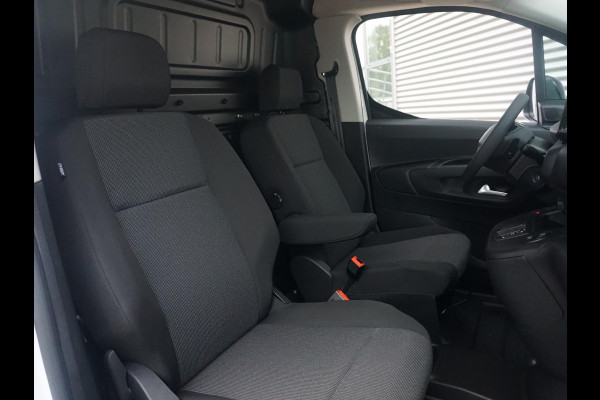 Peugeot e-Partner L1 50 kWh | tot 8 jaar garantie | navi incl. Apple Carplay | rondom zichtcamera's | Comfort stoel | parkeersensoren voor & achter | dodehoekdetectie | rijklaarprijs