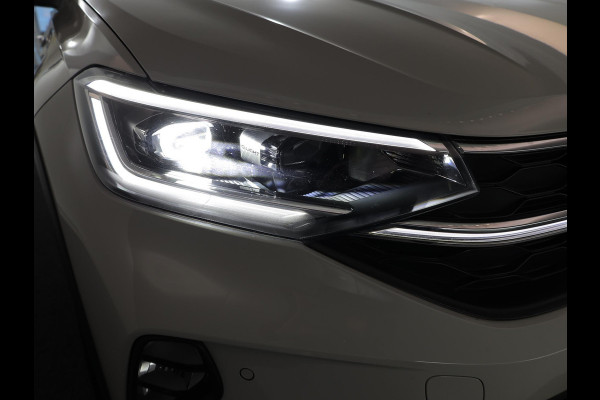 Volkswagen Taigo 1.0 TSI Style 110 pk Automaat (DSG) | Navigatie | Panoramadak | Trekhaak (afneembaar) | Parkeersensoren | Stoelverwarming |