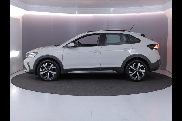 Volkswagen Taigo 1.0 TSI Style 110 pk Automaat (DSG) | Navigatie | Panoramadak | Trekhaak (afneembaar) | Parkeersensoren | Stoelverwarming |