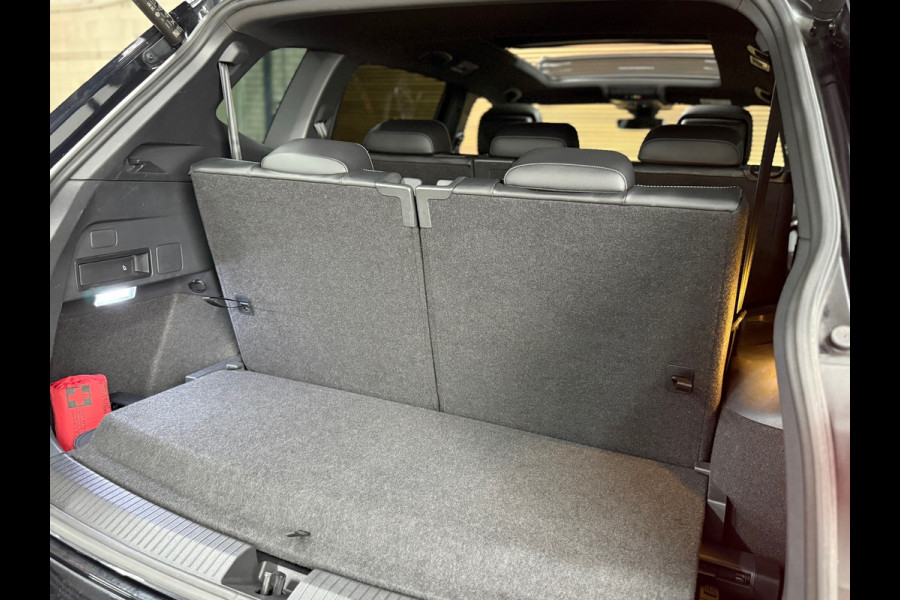 Volkswagen Tiguan All-Space 2.0 TSI 4Motion Highline Business 3x R-Line | 7 pers | HUD | Panoramadak | Navigatie | 19' inch