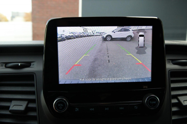 Ford Transit Custom 300 2.0 TDCI L2H1 Trend / Camera / Sync 3 / Dealer onderhouden