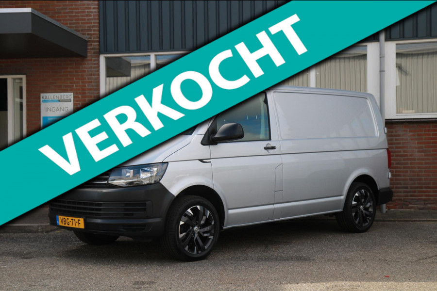 Volkswagen Transporter 2.0 TDI 150PK L1H1 Carplay / Navi / Trekhaak / PDC / 3 zits