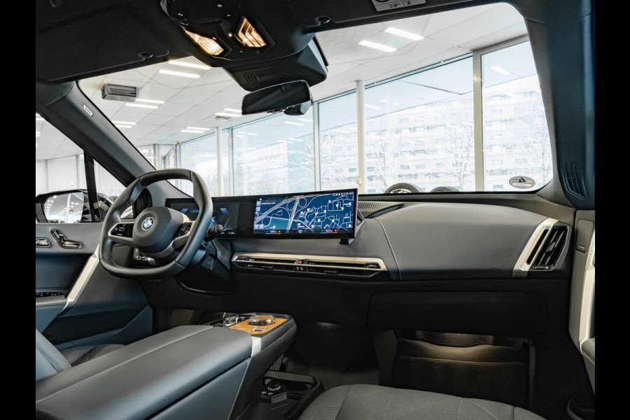 BMW iX xDrive50 - Sportpakket - Pano - Driving Ass Prof - Harman Kardon - 112 kWh