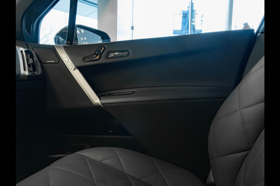 BMW iX xDrive50 - Sportpakket - Pano - Driving Ass Prof - Harman Kardon - 112 kWh