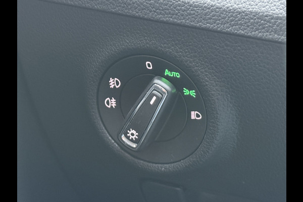 Škoda Superb Combi 2.0 TDI 190PK 4x4 Laurin & Klement Business | Panoramadak | Leder | Trekhaak | Canton | Adaptive cruise