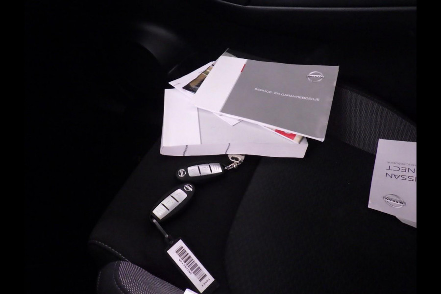 Nissan QASHQAI 1.3 DIG-T N-Connecta Panorama dak PDC VA+ 360 Camera Airco Climatronic Full LED Navi Carplay 18" LM Velgen NL Auto