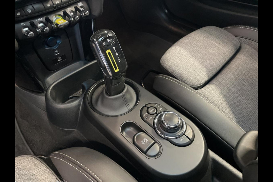 MINI Cooper SE Classic 33 kWh Head-Up Harman/Kardon Panoramadak . Neem contact op en we maken een afspraak!