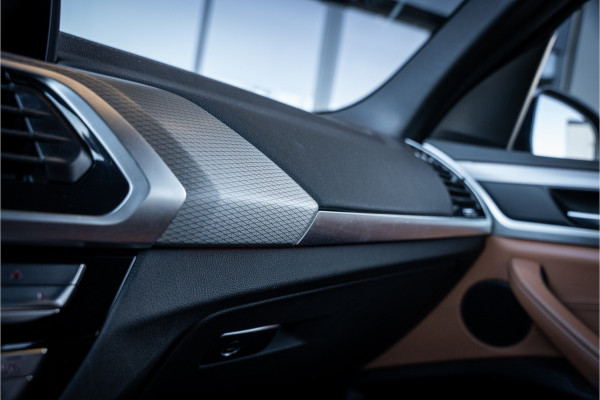 BMW X3 M40i xDrive High Executive - Panorama | Memory | 360 Camera | HUD | ACC