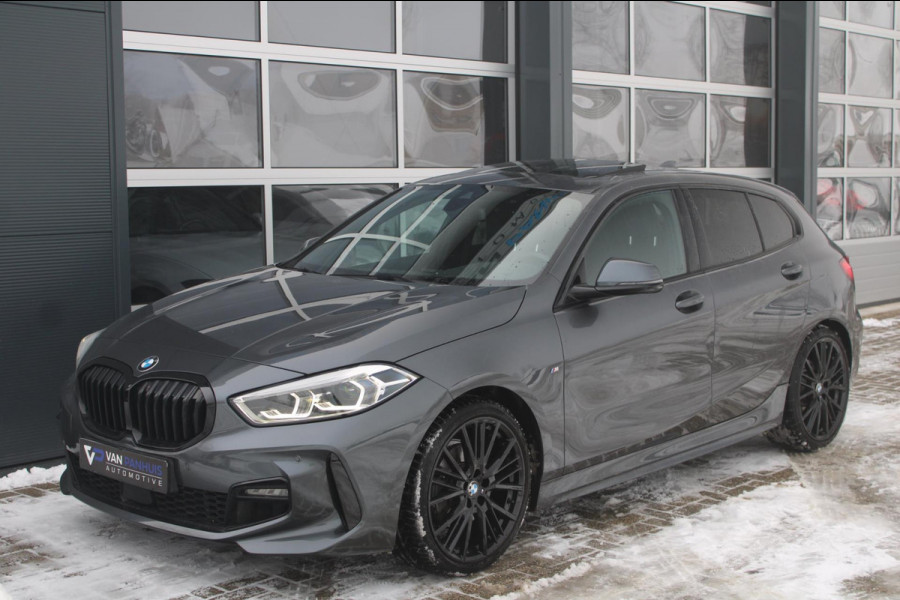 BMW 1-serie 118i M-Sport Shadow | Pano | 19 '' | HIFI | Ambient