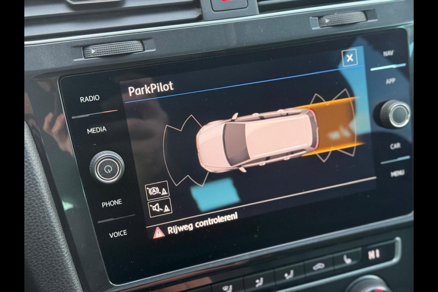 Volkswagen Golf 2.0 TDI Highline | Airco | Cruise | Trekhaak