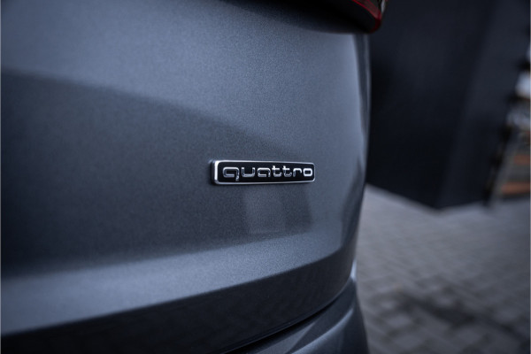 Audi Q7 60 TFSI e quattro Pro Line S Competition - Panorama | RS Seats | Luchtvering | B&O | Stoelkoeling & Massage | Elek Trekhaak