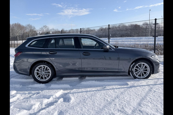 BMW 3 Serie Touring 320e Business Edition Plus | Carplay | Sportstoelen | EL trekhaak | Full Leder |