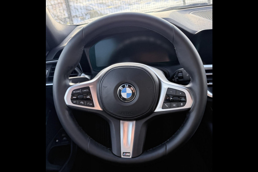 BMW 3 Serie Touring 320e Business Edition Plus | Carplay | Sportstoelen | EL trekhaak | Full Leder |