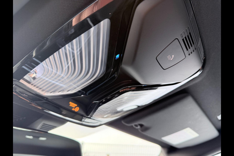 BMW 3 Serie Touring 320e Business Edition Plus | Carplay | Sportstoelen | EL trekhaak | Full Leder |