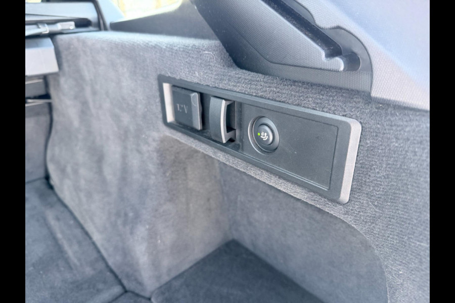 BMW 3 Serie Touring 320e Business Edition Plus | Carplay | Sportstoelen | EL trekhaak | Full Leder |