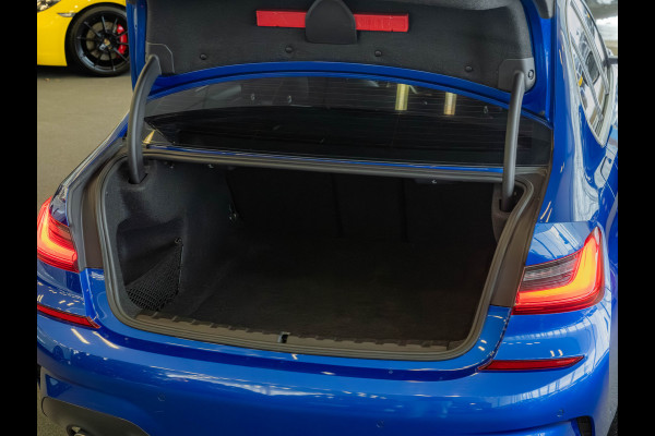 BMW 3-serie 320i M-Sport - Camera - Hifi - 19 inch - Live Cockpit Prof