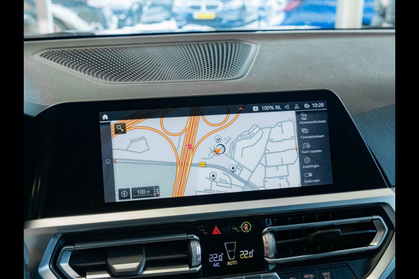 BMW 3-serie 320i M-Sport - Camera - Hifi - 19 inch - Live Cockpit Prof