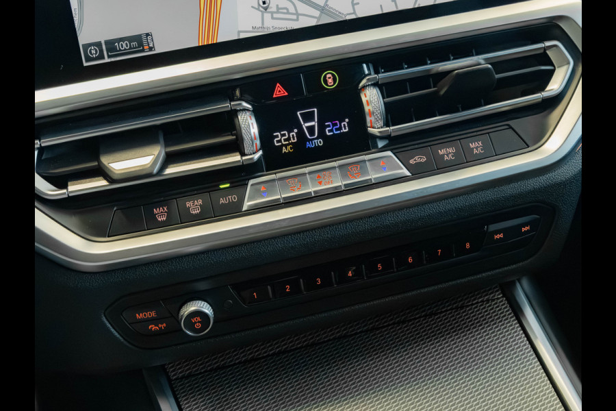 BMW 3-serie 320i M-Sport - Camera - Hifi - 19 inch - Live Cockpit Prof